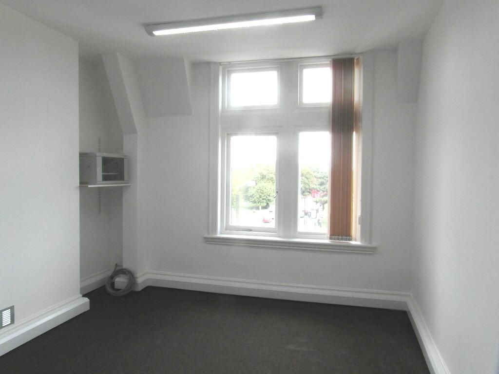 Property photo 3 of 6 Sam_0706.Jpg