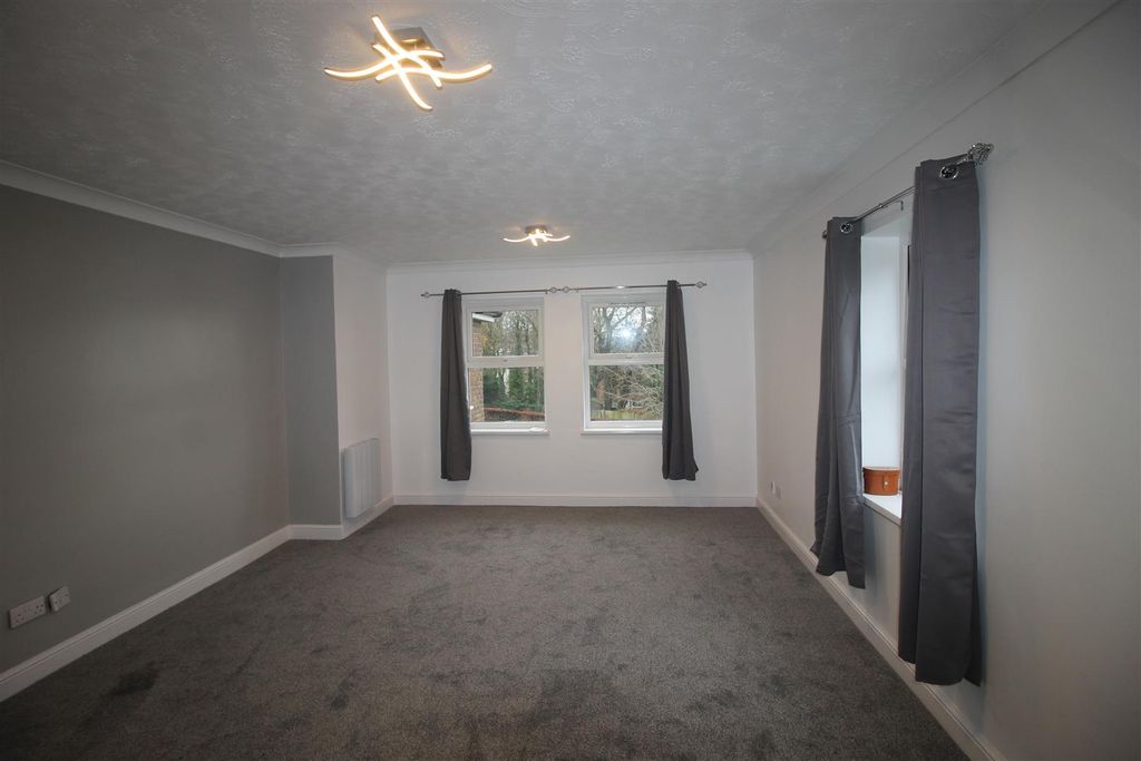 Property photo 2 of 7 Img_9202.Jpg