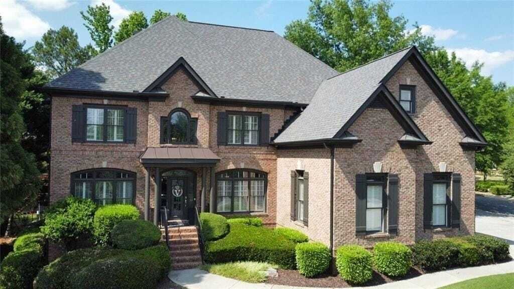 Property photo 1 of 30