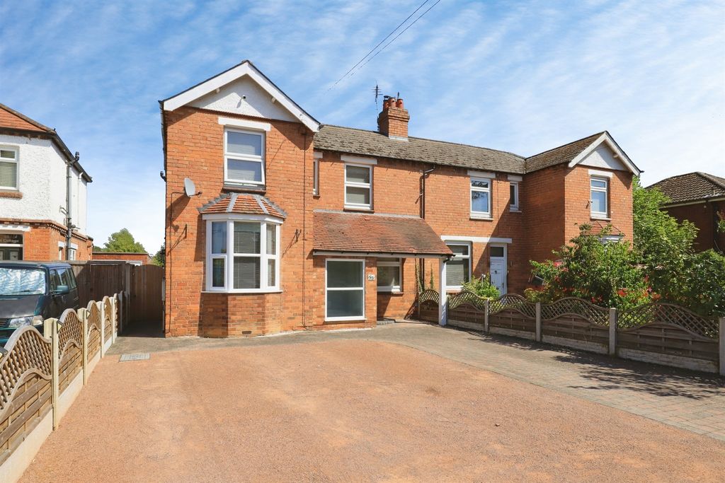 Property photo 1 of 33