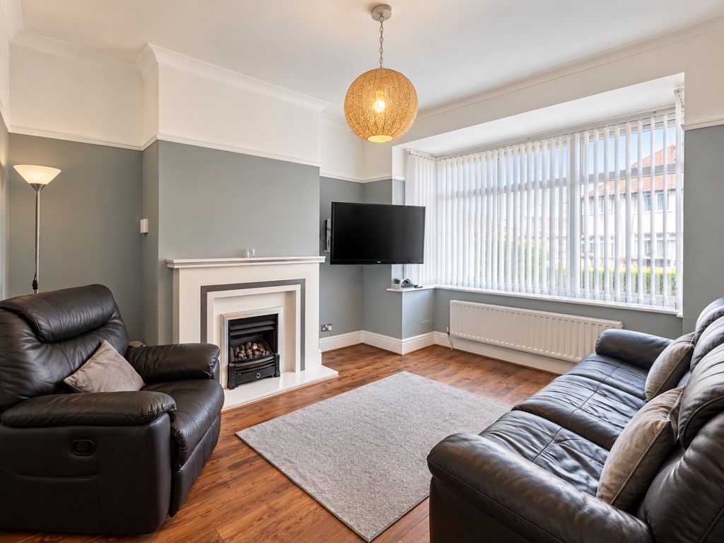 Property photo 3 of 12 5694143