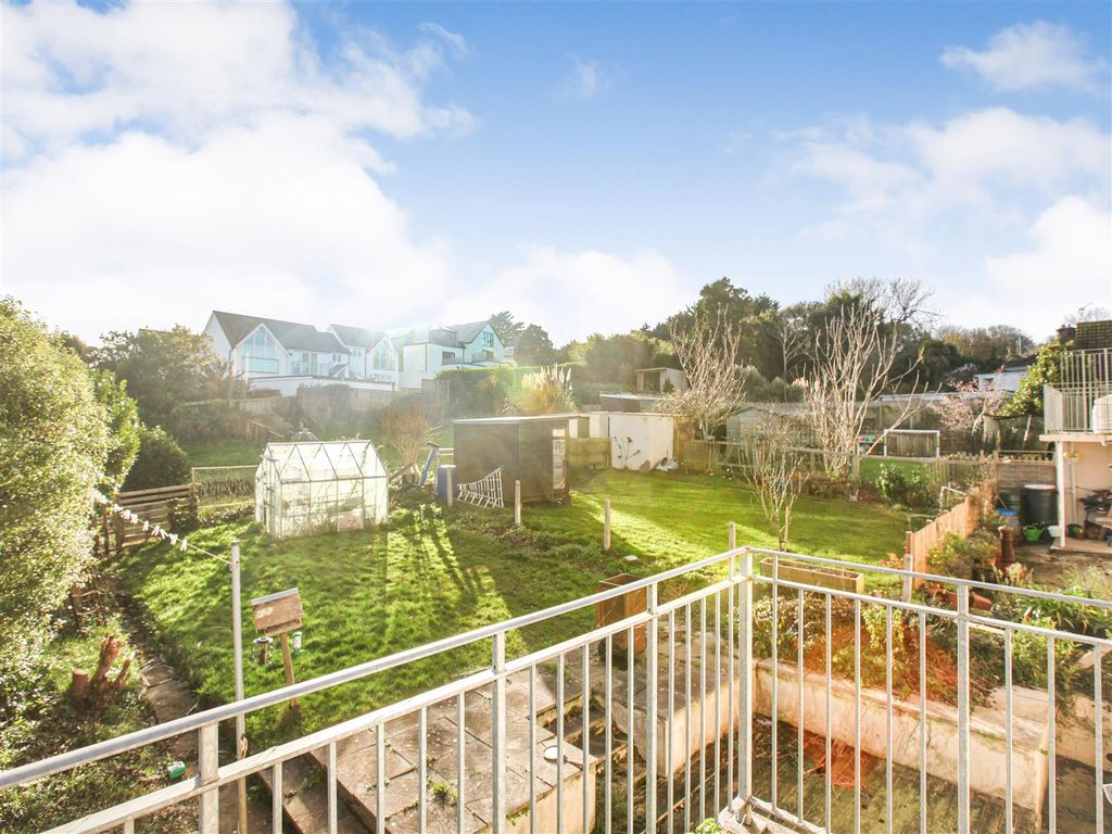 Property photo 2 of 12 10 Kingsale Road, Salcombe, Devon Tq8 8As | Hollis