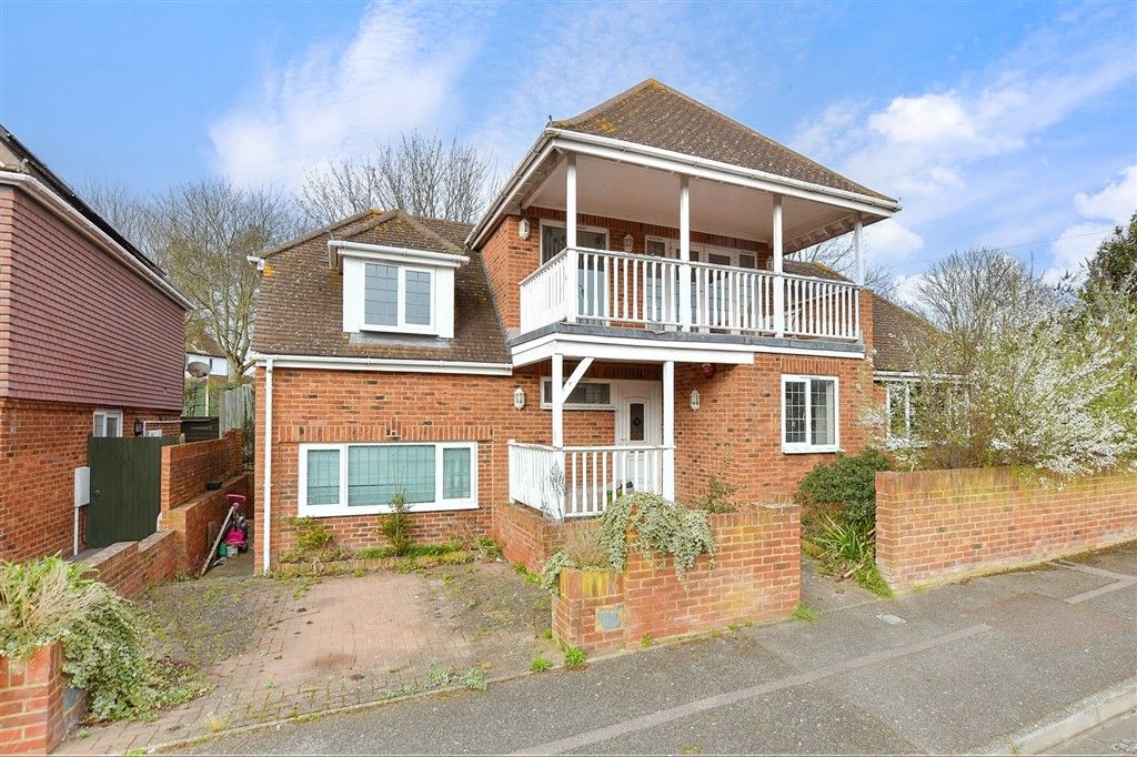 Property photo 1 of 13 External (Web)