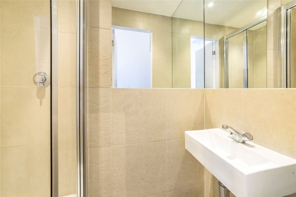 Property photo 3 of 7 Shower Room