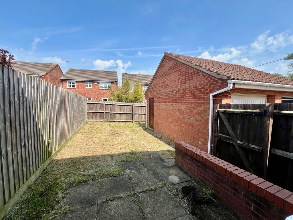 Property photo 2 of 15