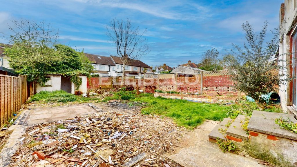 Property photo 2 of 23 Picture No. 07