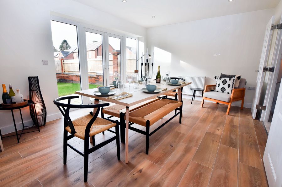 Property photo 2 of 32 Dining Kitchen 1