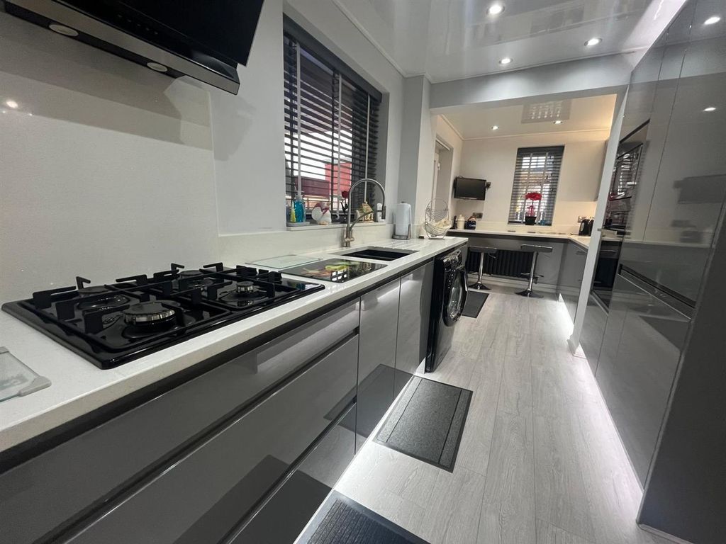 Property photo 3 of 24 (6).Jpeg