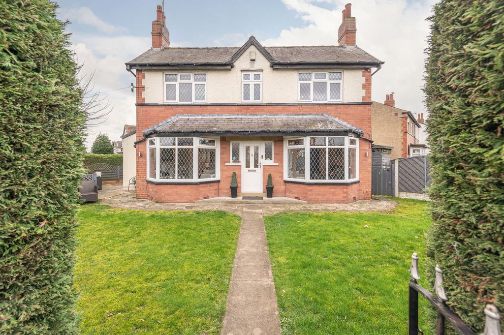 Property photo 1 of 14