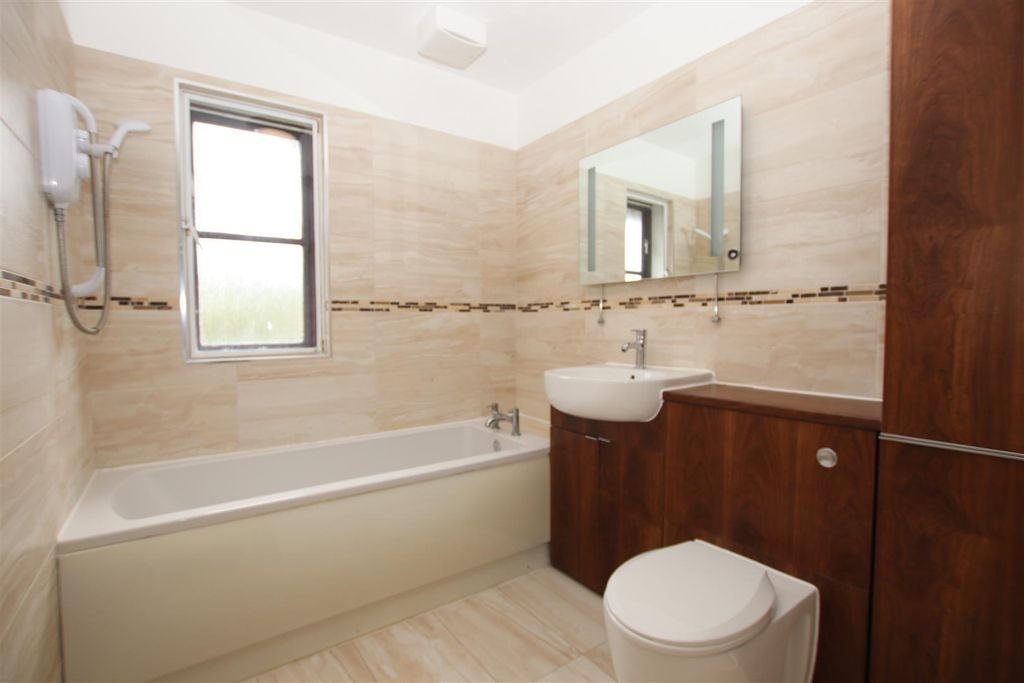 Property photo 2 of 7 Img_4543.Jpg