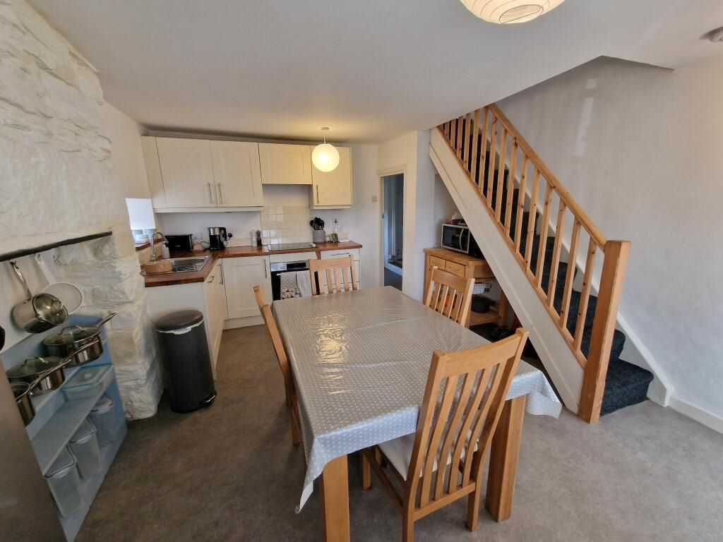 Property photo 2 of 26