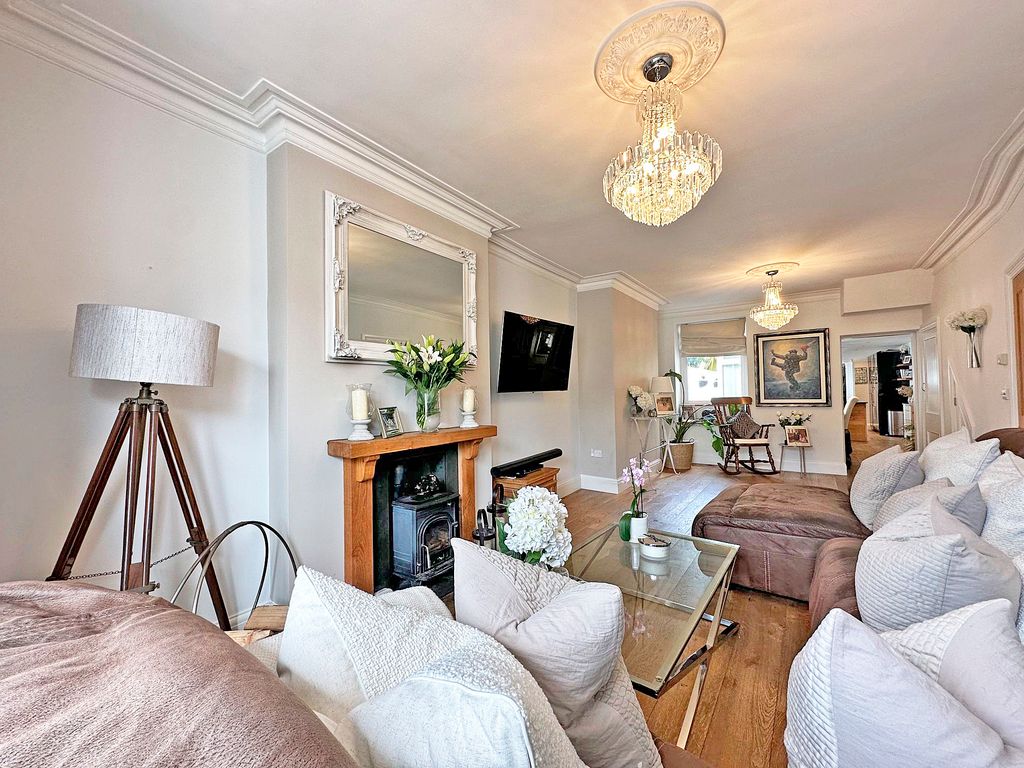 Property photo 2 of 13 Photo 2