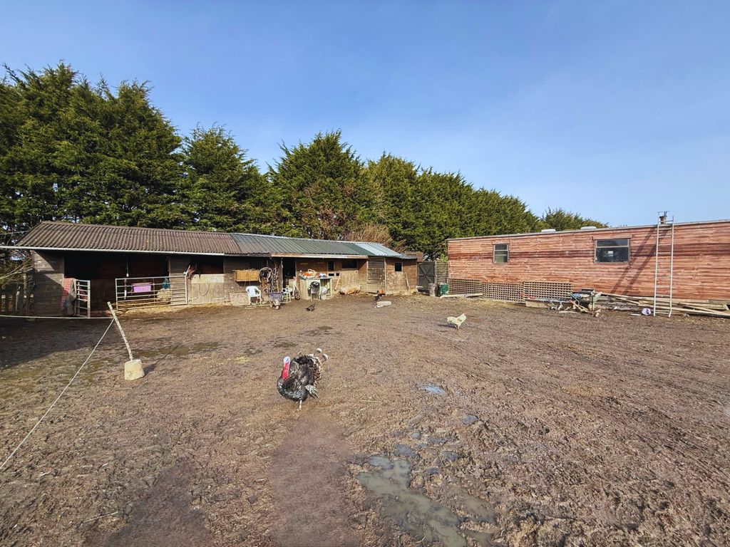 Property photo 2 of 14 Photo 1