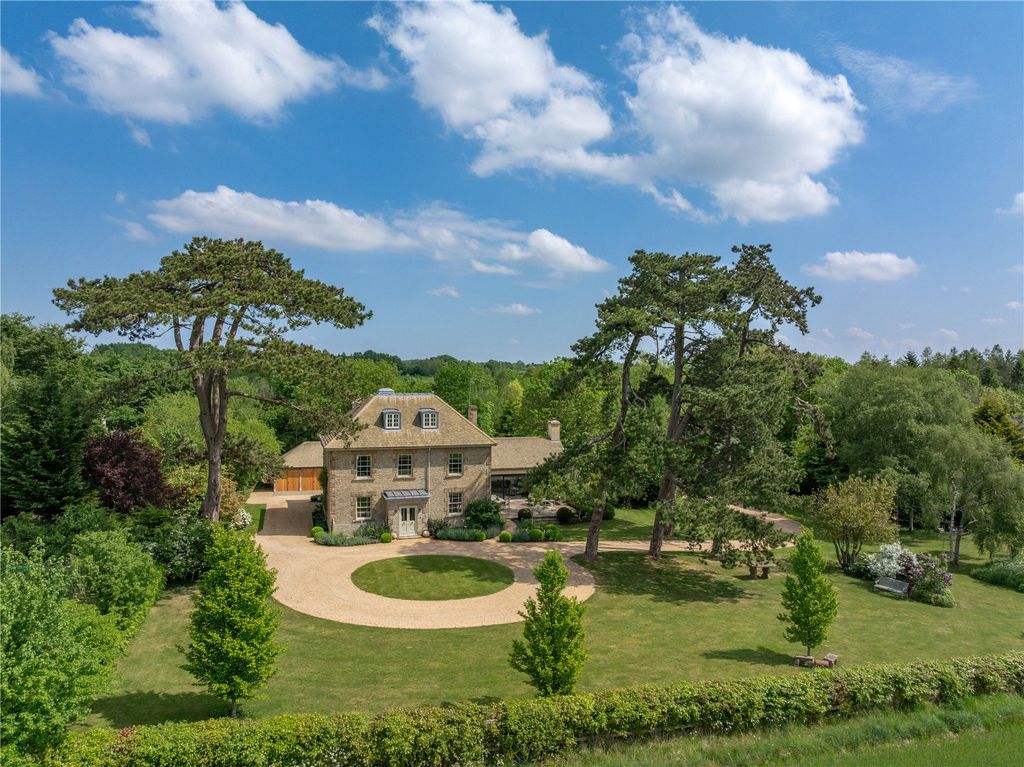Property photo 1 of 17 Oldner Farmhouse