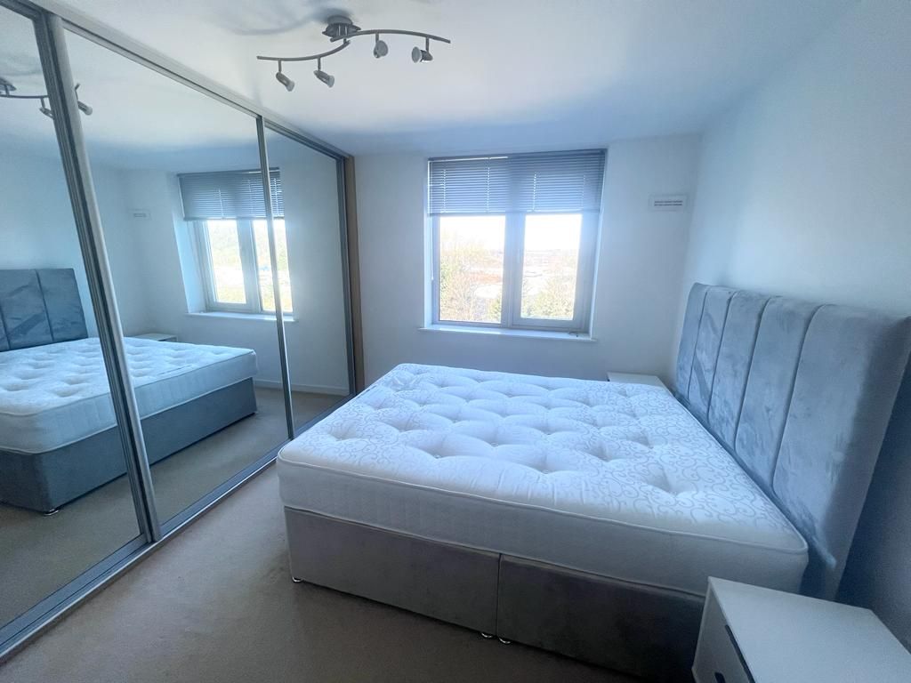 Property photo 2 of 9