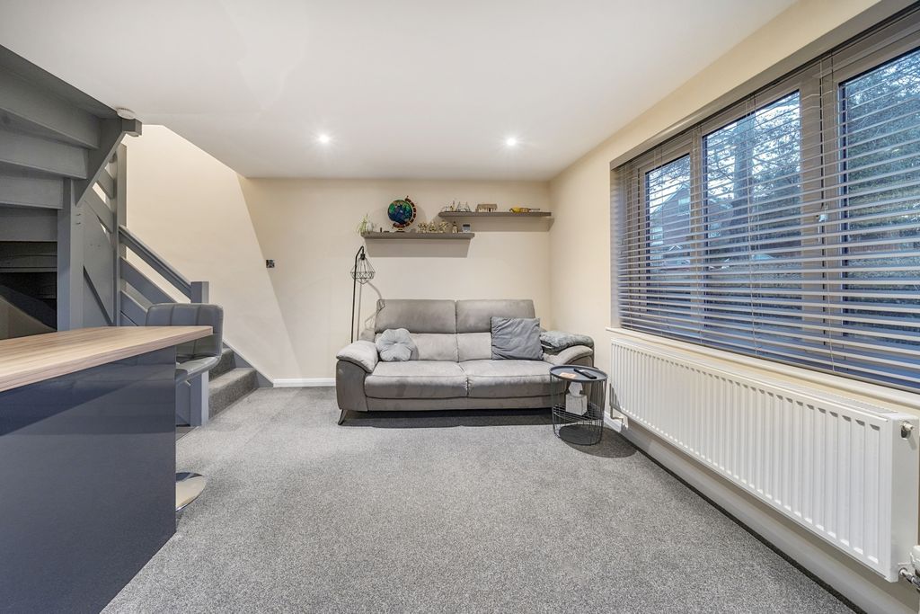 Property photo 3 of 10 1400387-4-696A6Fdea1146