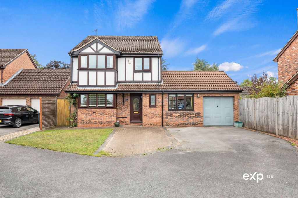 Property photo 1 of 29