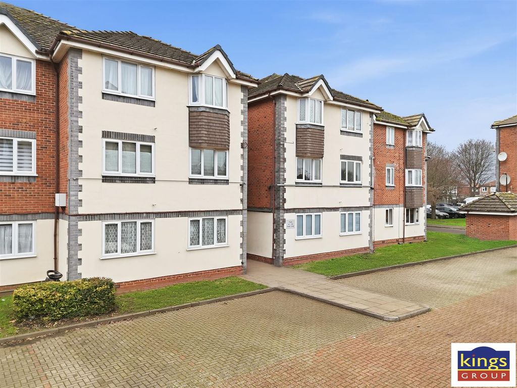 Property photo 1 of 11