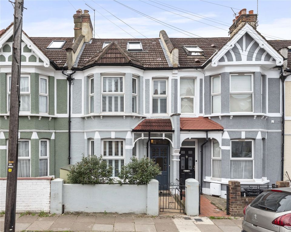 Property photo 2 of 13 Picture No. 32