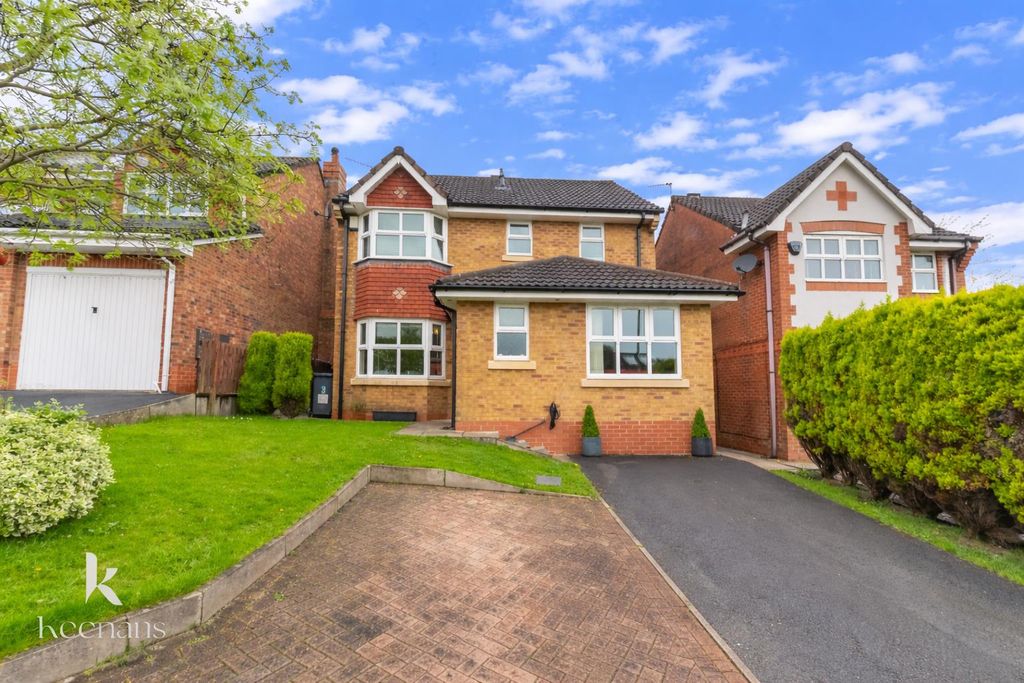 Property photo 1 of 38 The Glade (5).Png