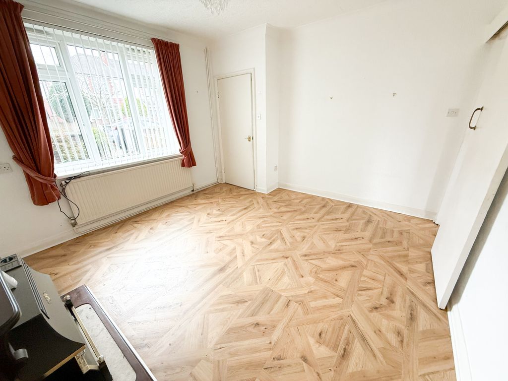 Property photo 3 of 12 Img_1636