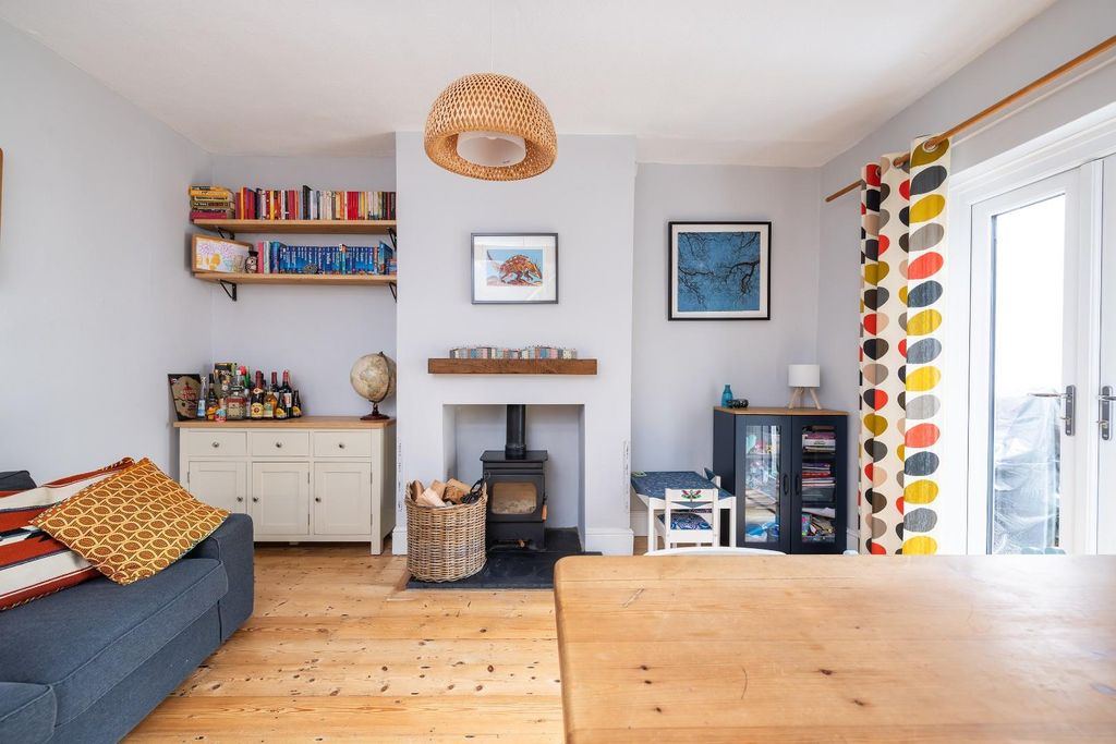 Property photo 1 of 28 Char9333.Jpg