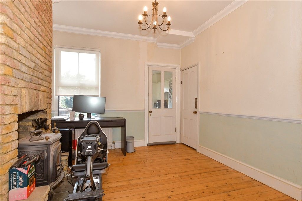 Property photo 1 of 10 Dining Area
