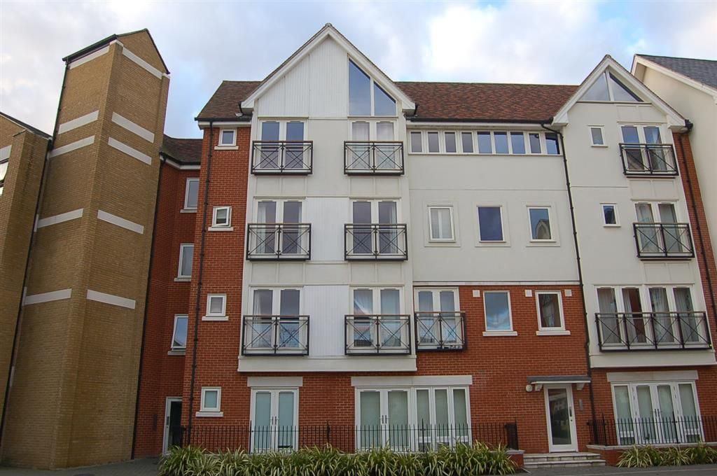 Property photo 1 of 8 Exterior