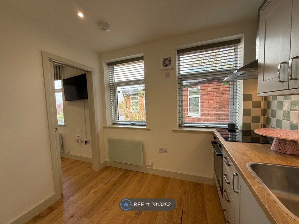 Property photo 3 of 19