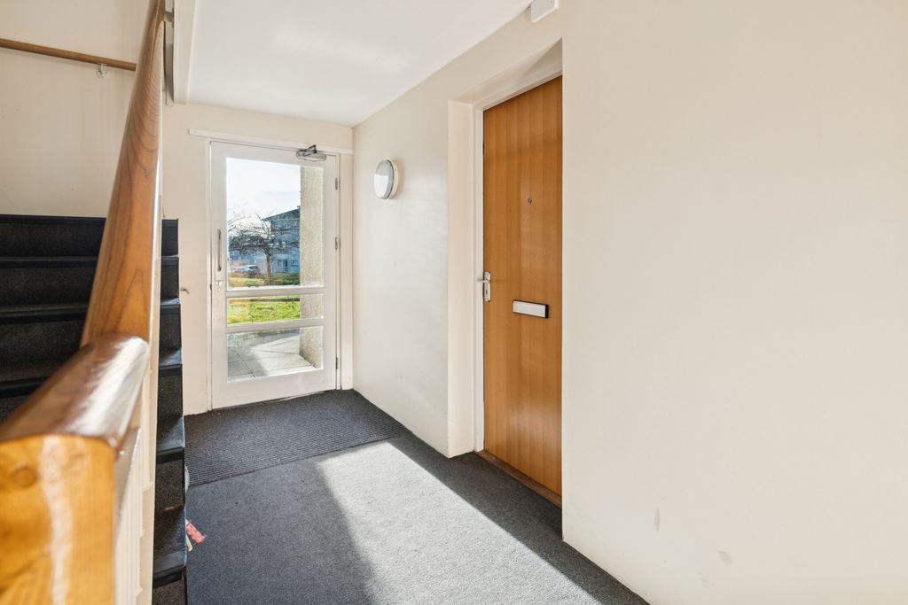 Property photo 3 of 15 Gallery