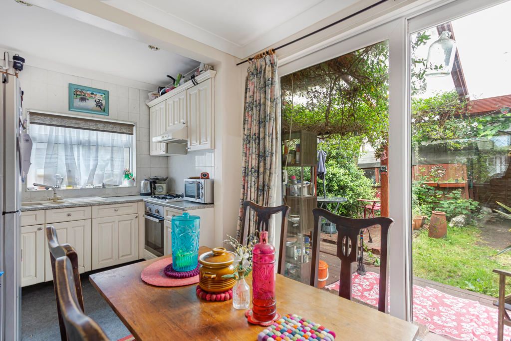 Property photo 3 of 19 Kitchen/Dining
