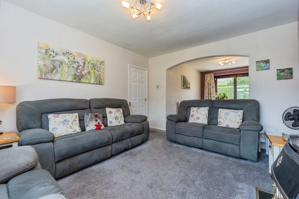 Property photo 2 of 24 Pbox-Img.Jpg