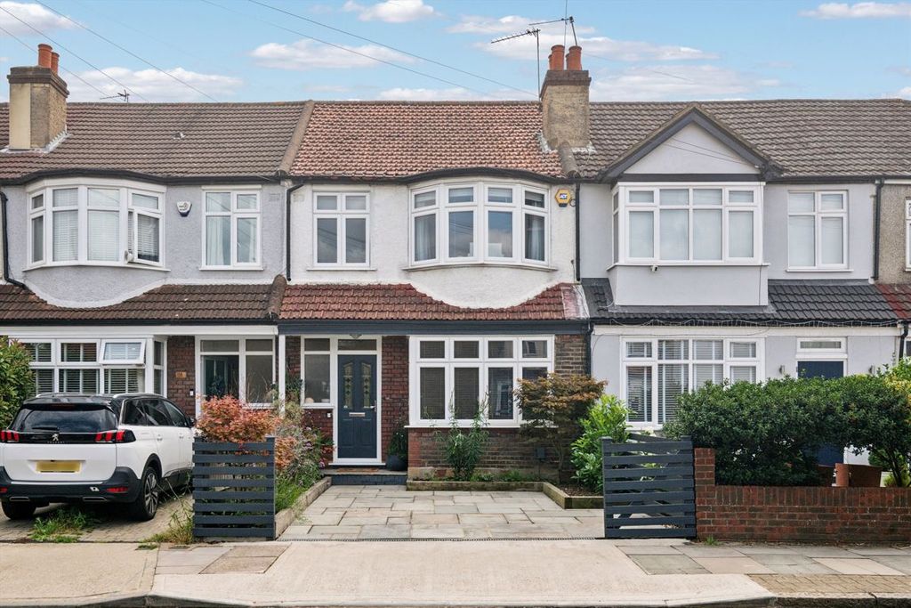 Property photo 1 of 6
