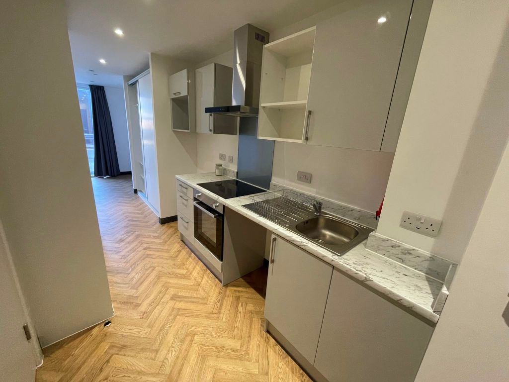 Property photo 1 of 3