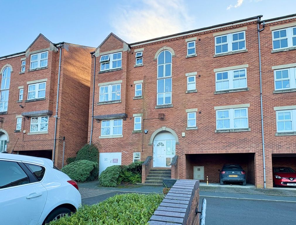 Property photo 2 of 11 Picture No. 13