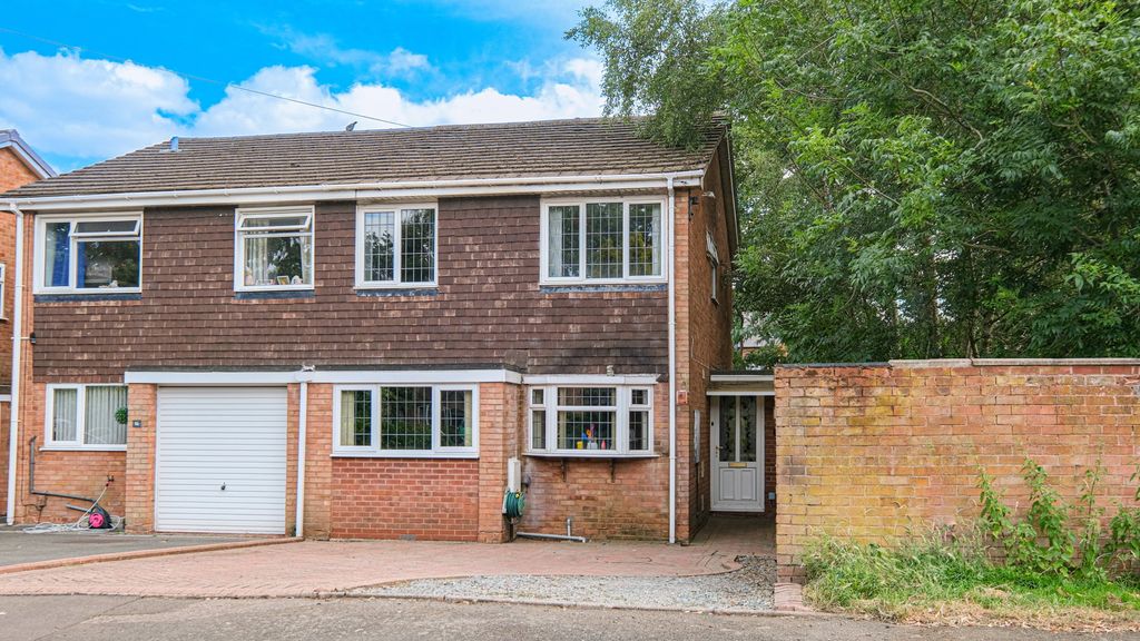Property photo 1 of 33