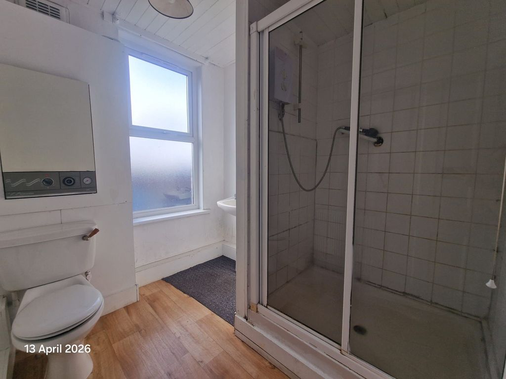 Property photo 2 of 4