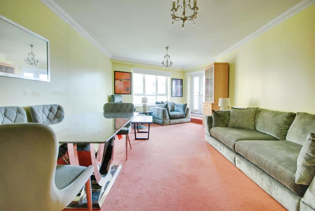 Property photo 2 of 12 Bf5694B7-Dsc_0001-Dsc_0003.Jpg