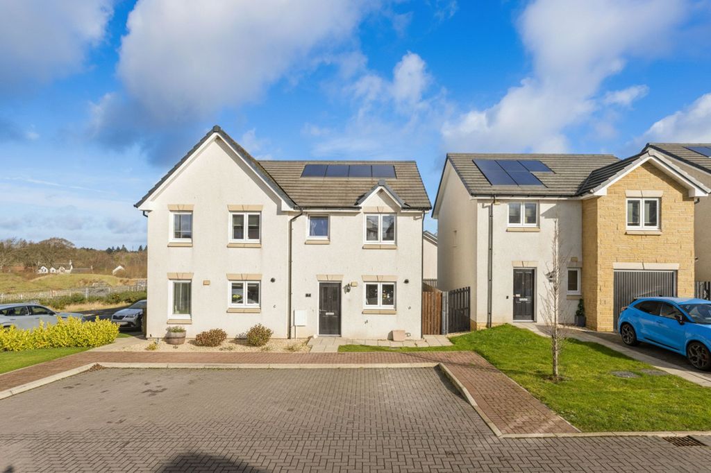 Property photo 1 of 22 Front View