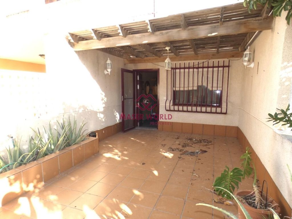 Property photo 3 of 25