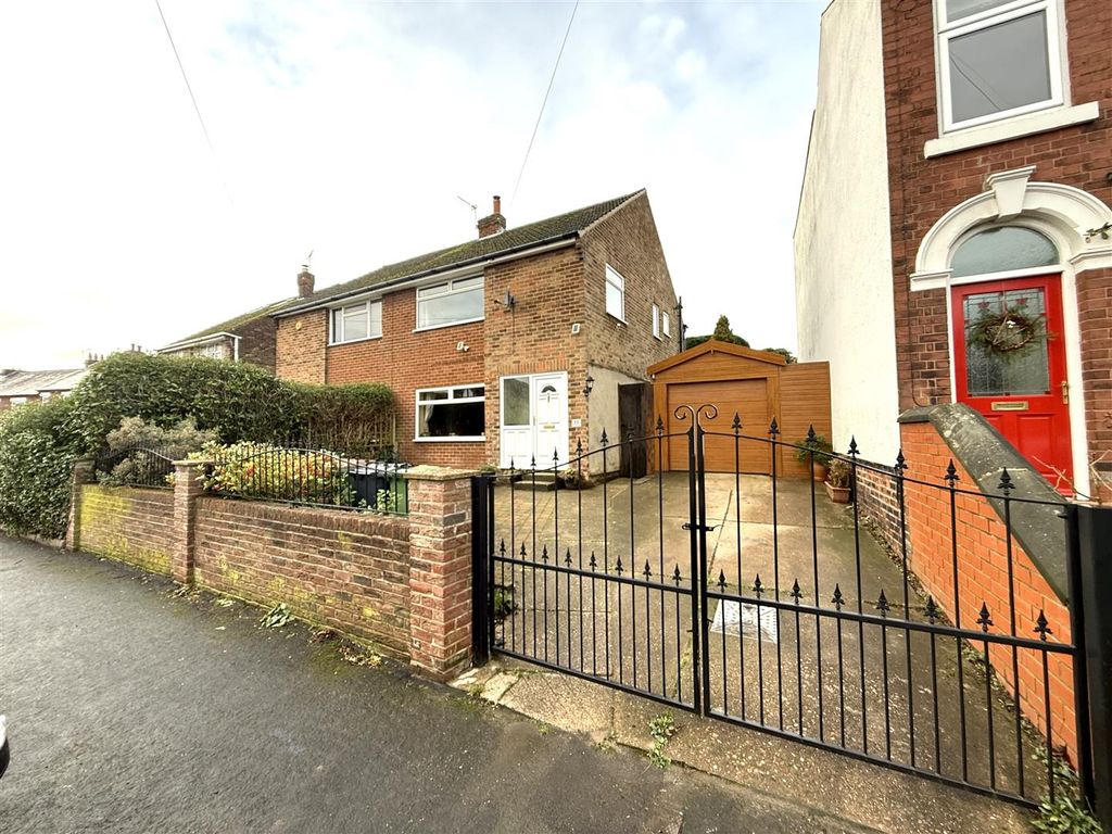 Property photo 1 of 16 Windmill 26.Jpg