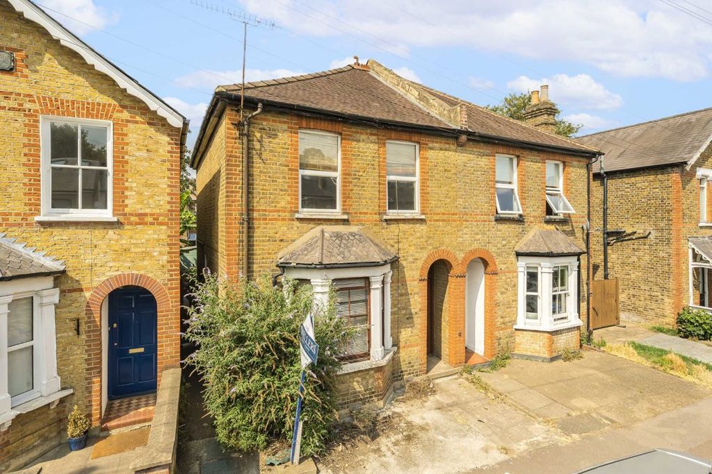 Property photo 1 of 1