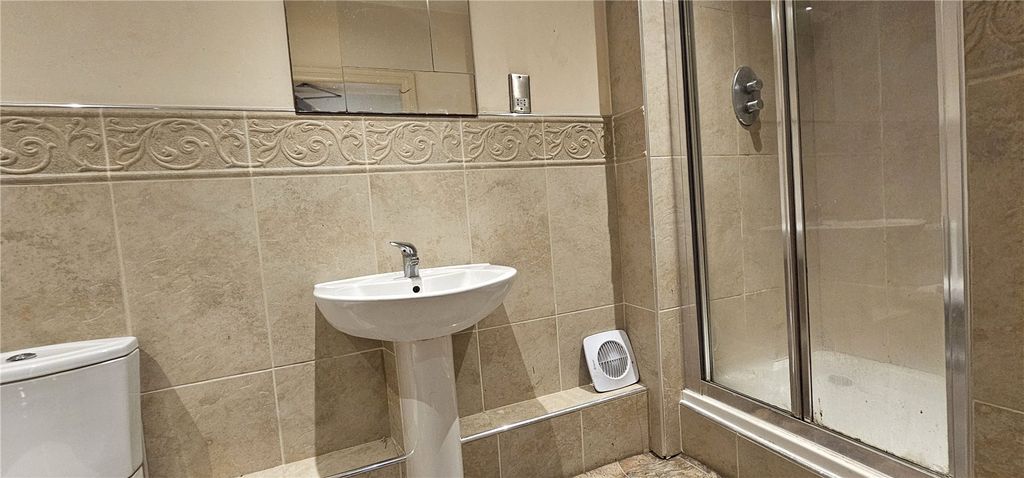 Additional image 11 of 2 bed flat for saleWinckley Square, Preston, Lancashire PR1