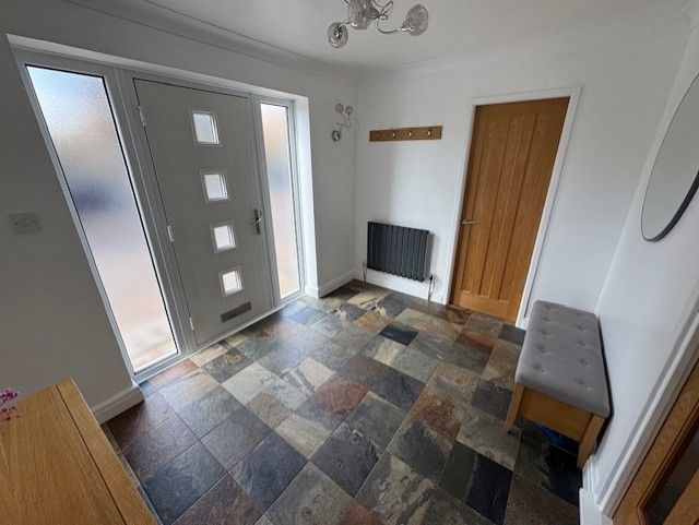 Property photo 3 of 35