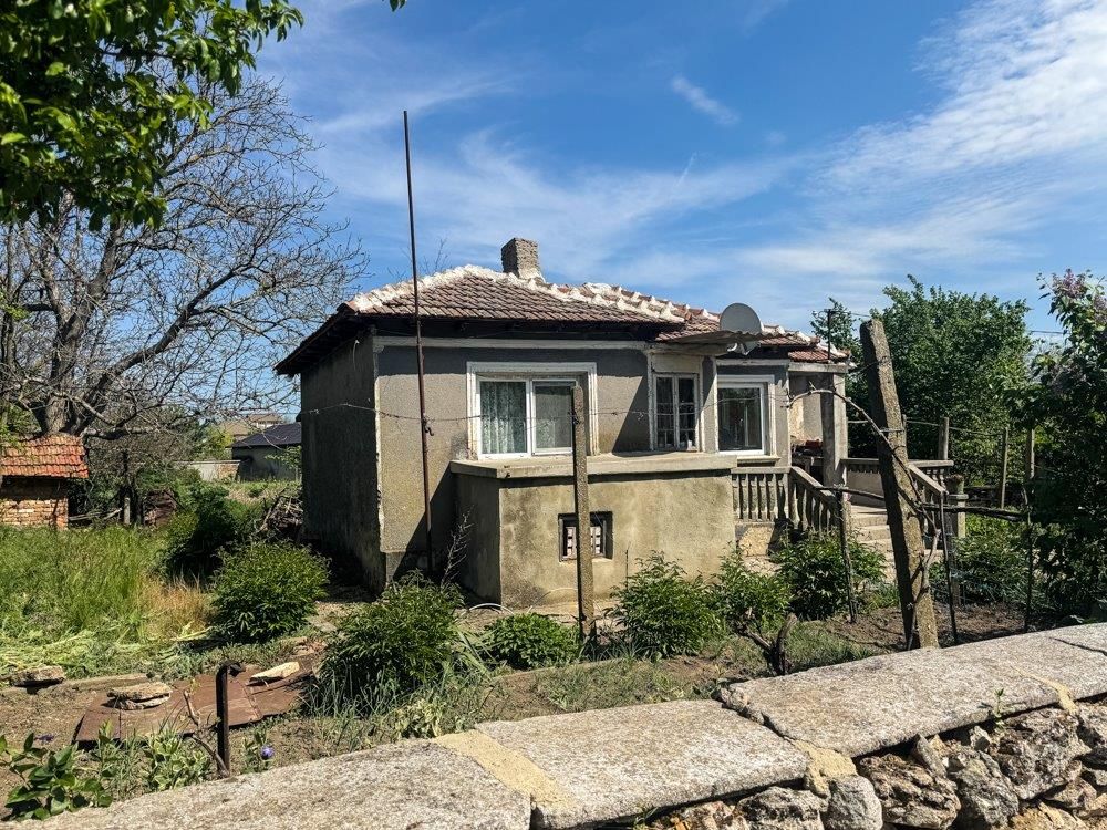 Property photo 2 of 7
