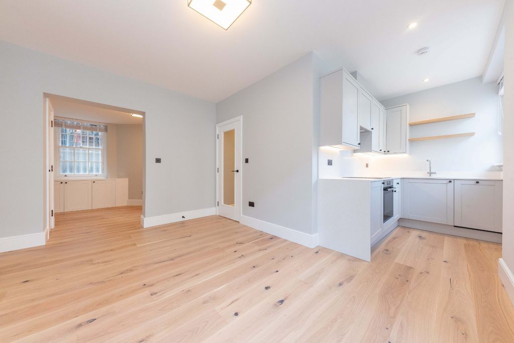 Property photo 1 of 11 Reception Room
