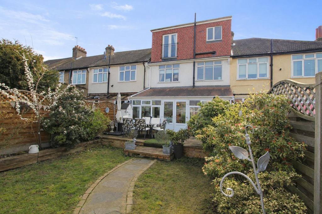 Property photo 3 of 30 Rear