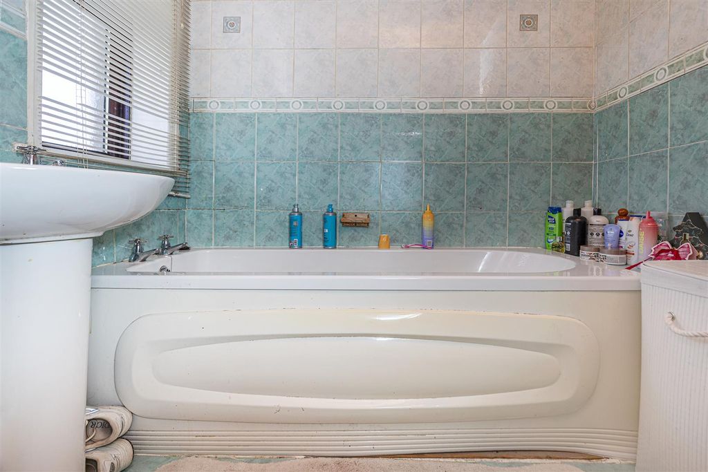 Additional image 16 of 4 bed terraced house for saleNorman Avenue, Elland, Halifax HX5