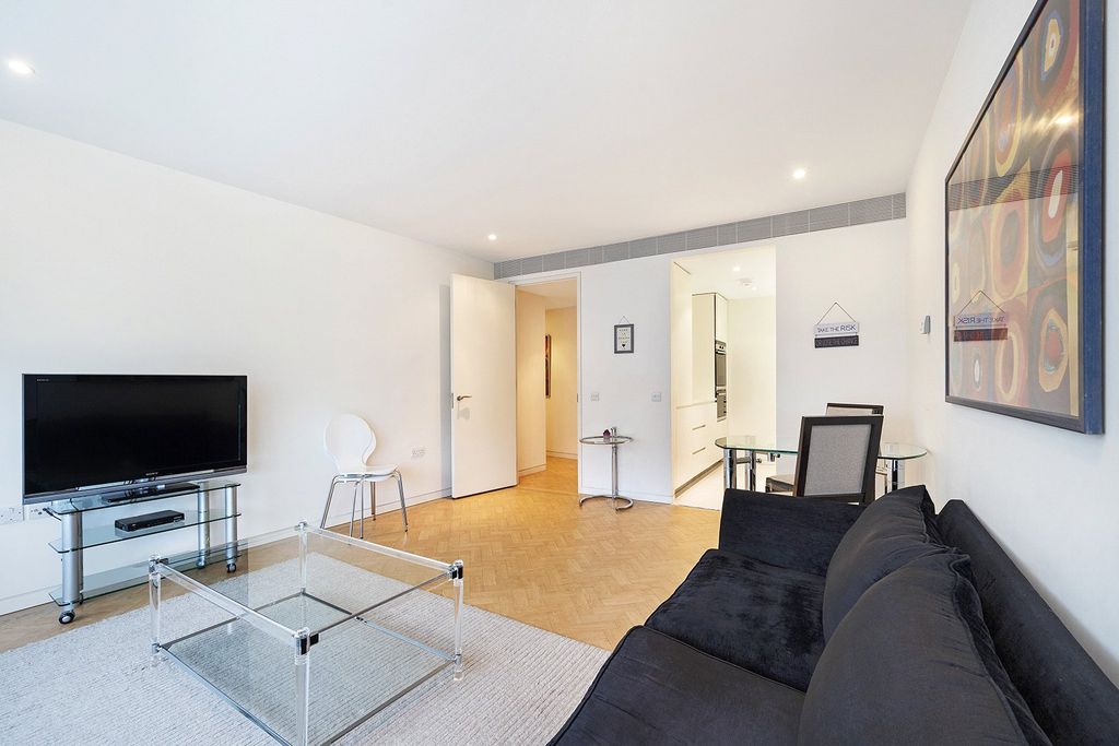 Property photo 3 of 17 Picture No. 03