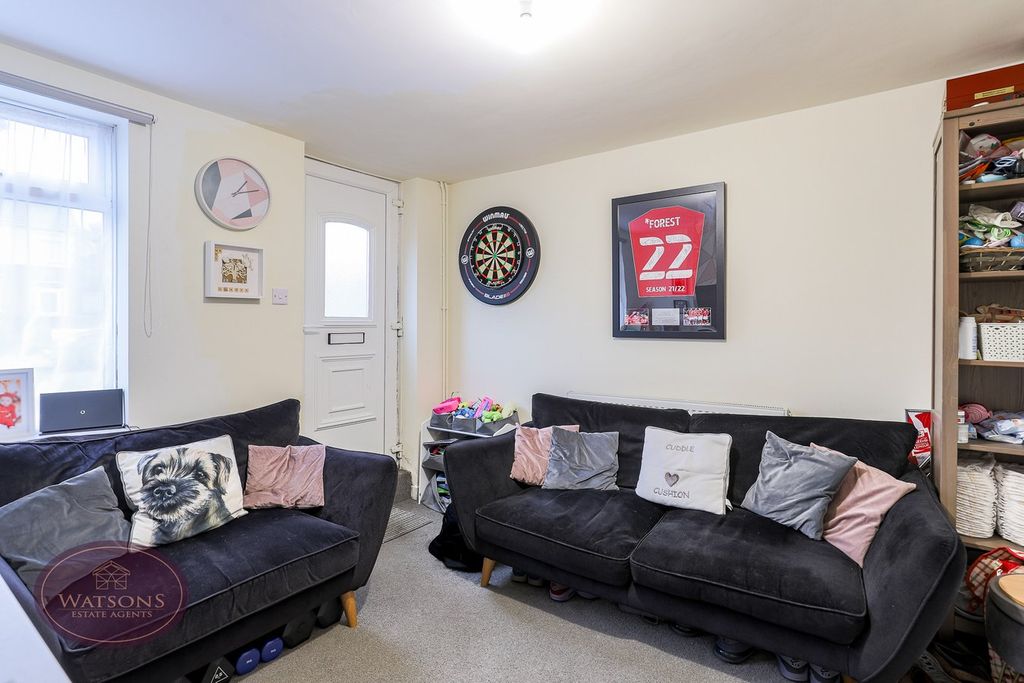 Property photo 2 of 18